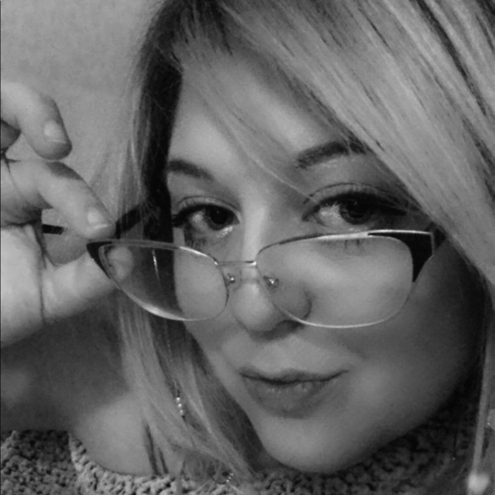 Meet your Posher, Erin